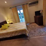 Oasis Tropical, Jardim E Piscina! شقة