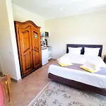 Oasis Tropical, Jardim E Piscina!