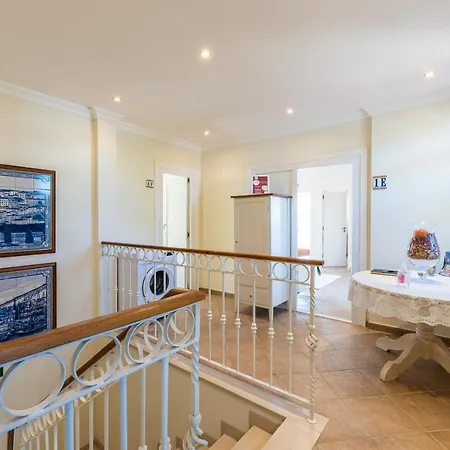 Oasis Tropical, Jardim E Piscina!