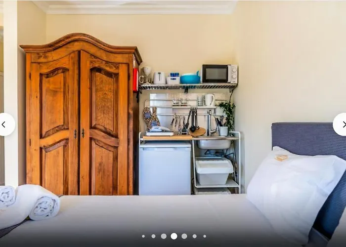 Oasis Tropical, Jardim E Piscina! * Portimão